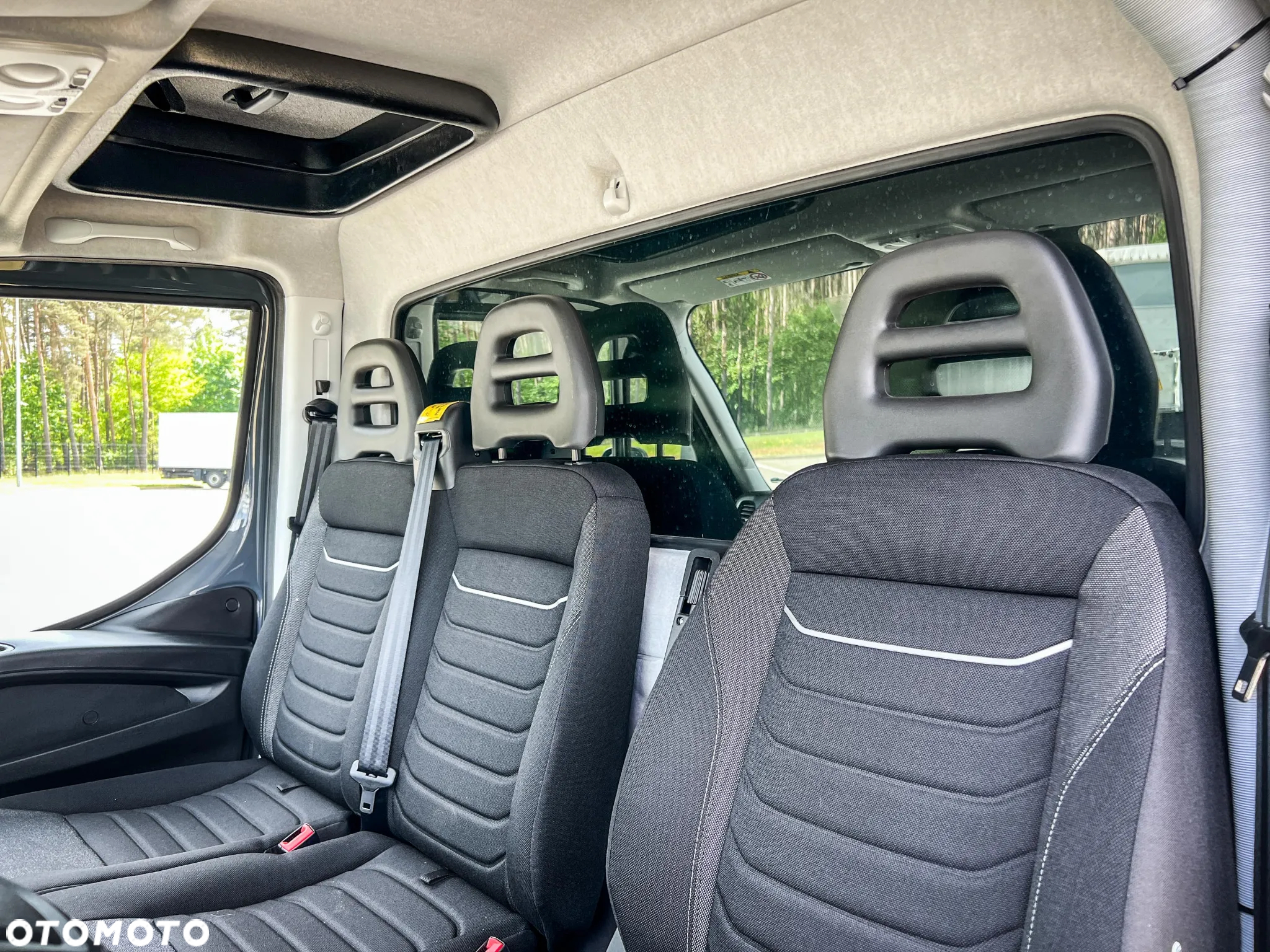 Iveco Daily, PLANDEKA ,Sypialnia , 35S, 3.0L - 5,1m - 28