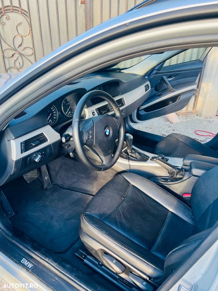 BMW Seria 3 320d Aut. - 3
