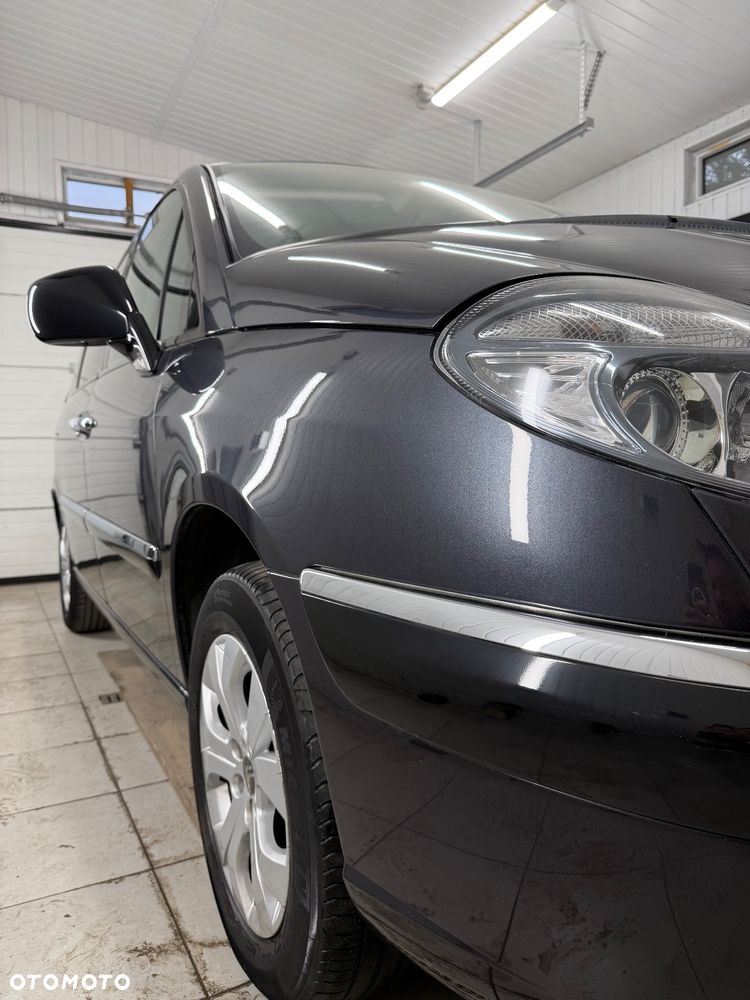 Citroën C8 2.0 HDi Tendance - 4