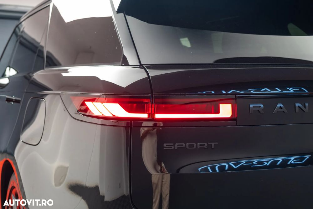 Land Rover Range Rover Sport 3.0 I6 P400 MHEV Dynamic HSE - 12
