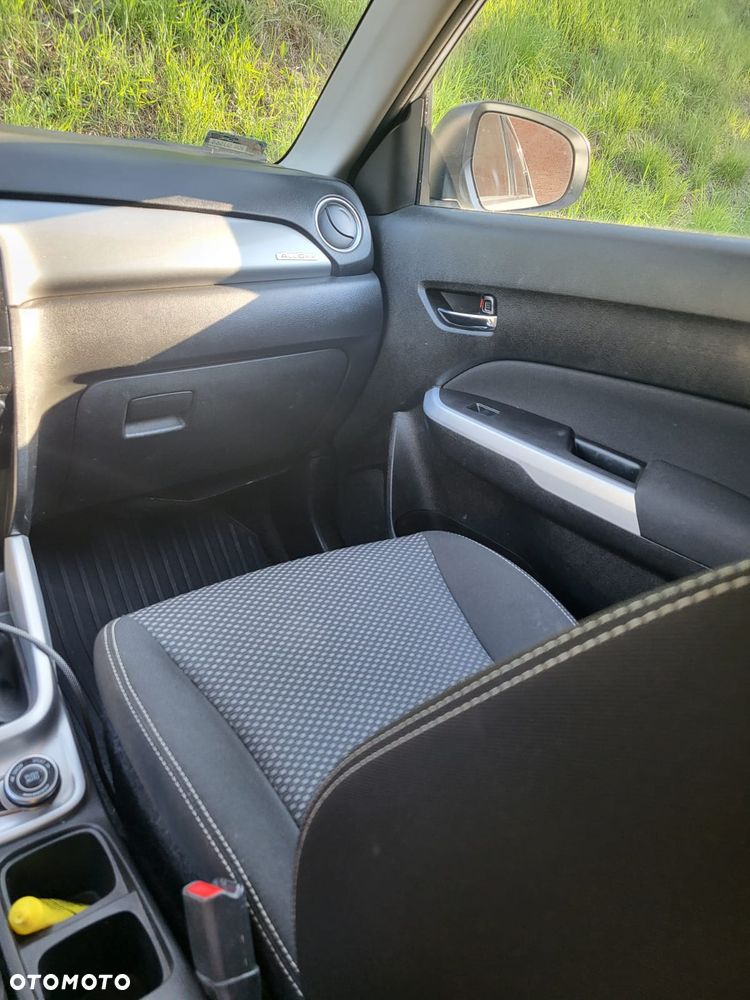 Suzuki Vitara - 9