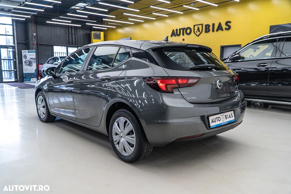Opel Astra - 6