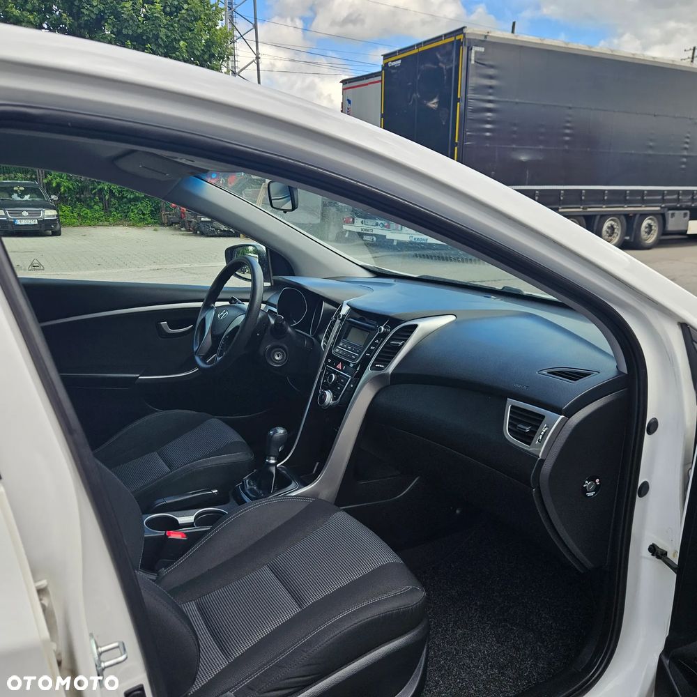 Hyundai i30 - 15