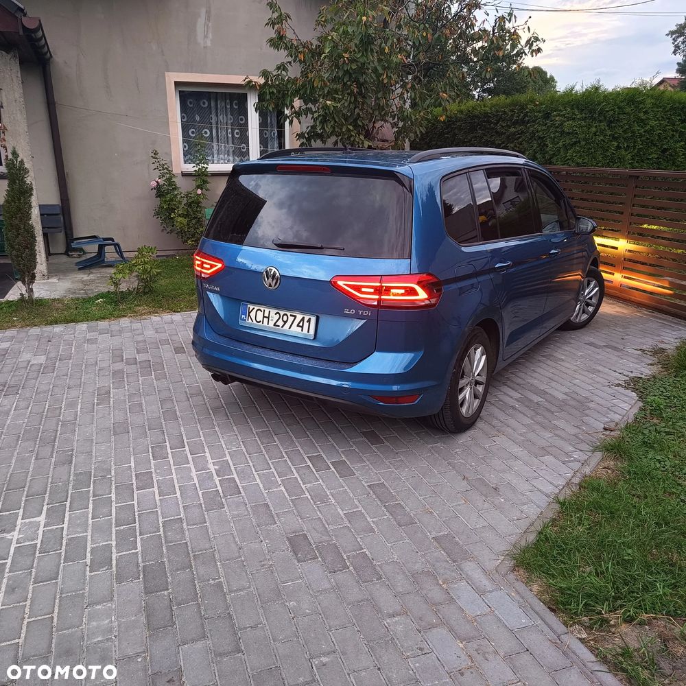 Volkswagen Touran 2.0 TDI BMT Comfortline - 5