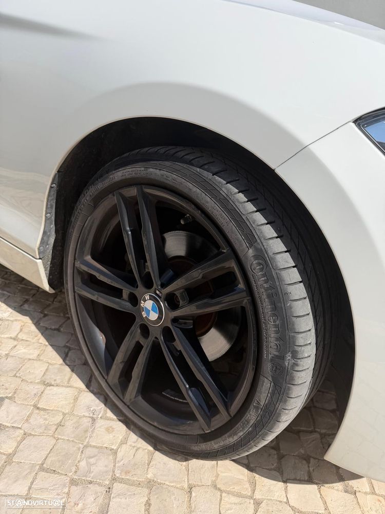 BMW 120 i Aut. Sport Line - 6