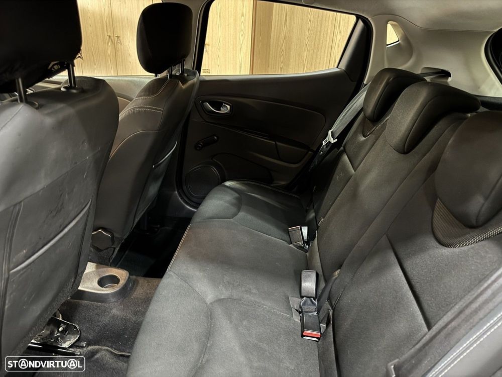 Renault Clio 1.5 dCi Comfort - 37
