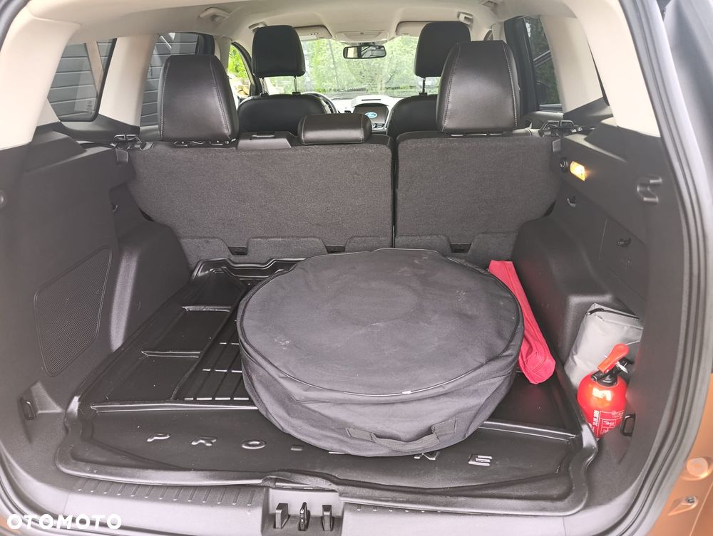 Ford Escape 2.0 EcoBoost AWD Titanium - 7