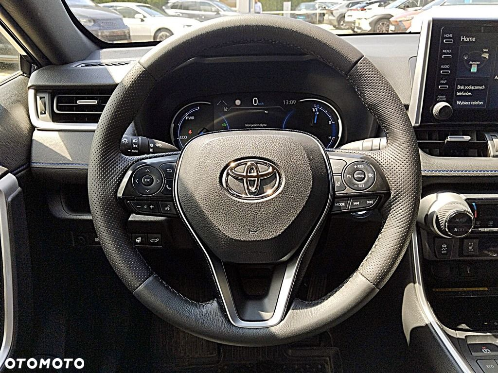 Toyota RAV4 - 13
