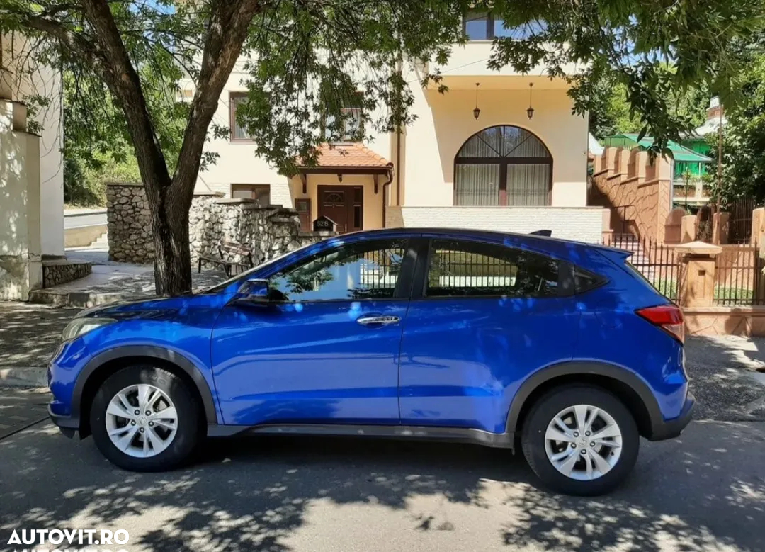 Honda HR-V 1.5 i-VTEC M/T Elegance - 3