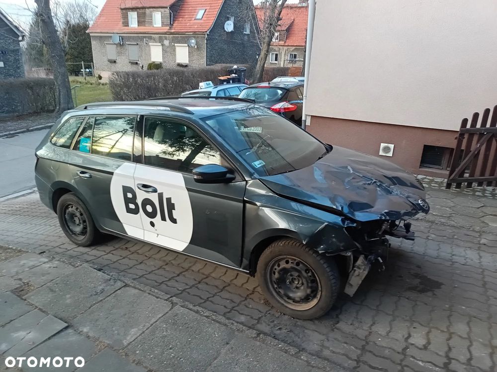 Skoda Fabia 1.0 Active - 6