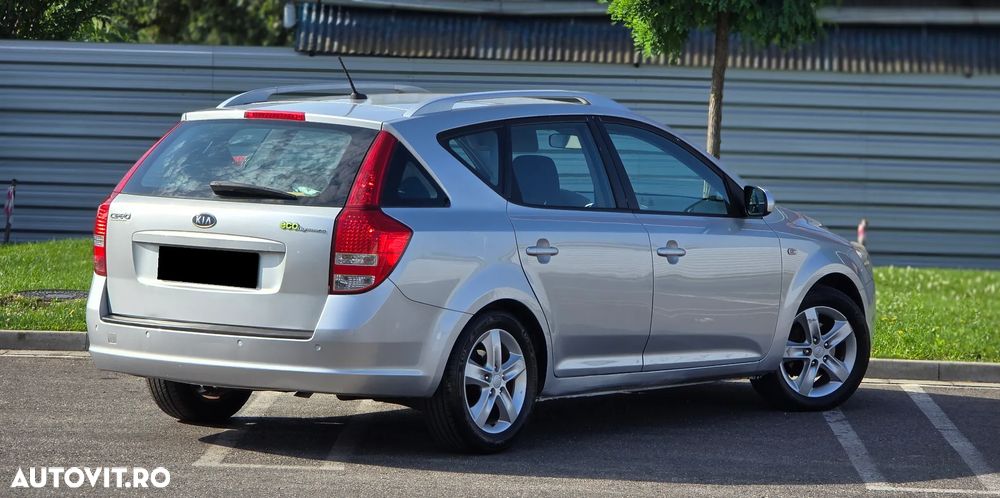Kia Ceed - 3