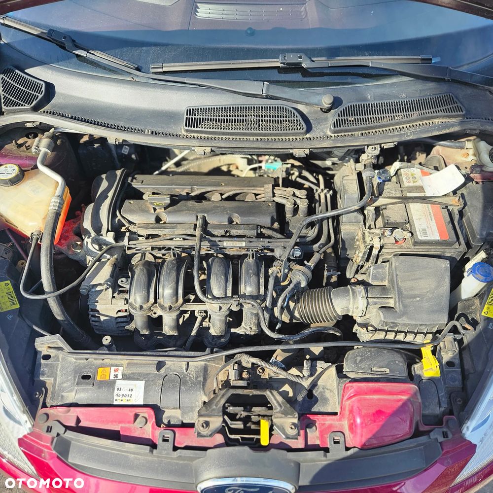 Ford Fiesta 1.25 Titanium - 37