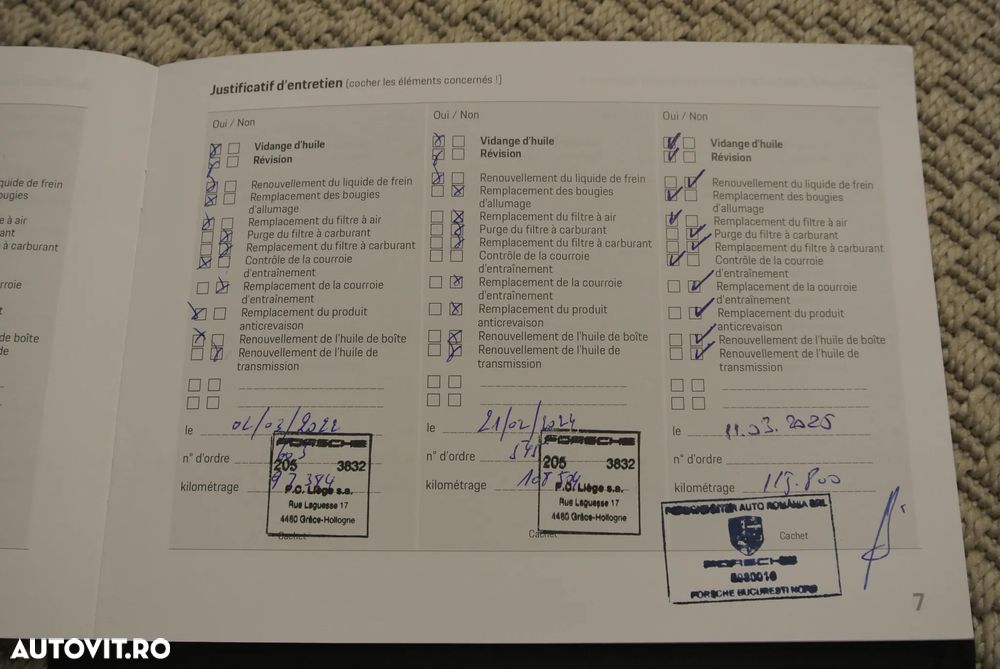 Porsche Panamera - 38