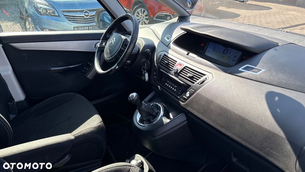 Citroën C4 Picasso 1.8 16V Tendance - 17