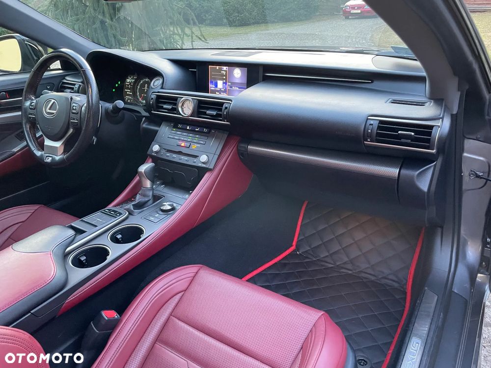 Lexus RC - 21