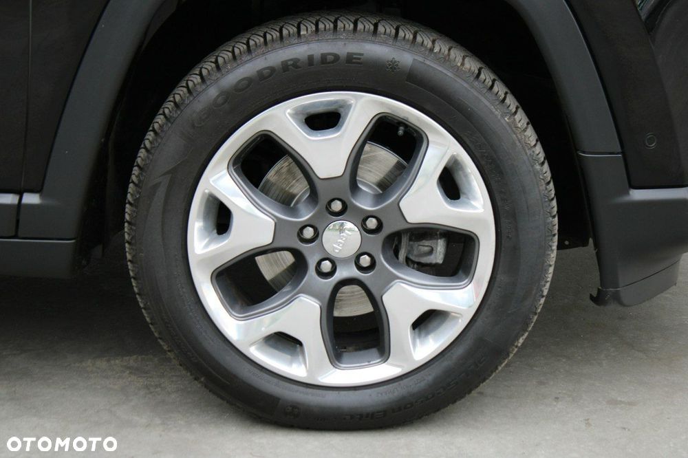 Jeep Compass 1.4 MultiAir Limited - 33