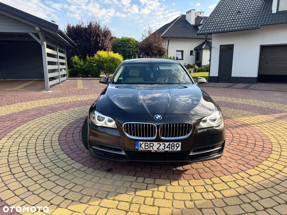 BMW Seria 5 520d Luxury Line - 3