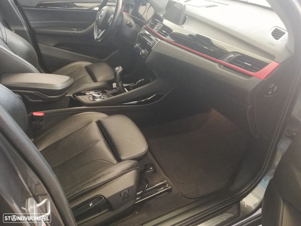 BMW X1 xDrive18d Sport Line - 9