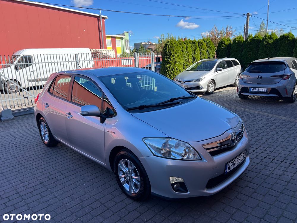 Toyota Auris 1.8 HSD Luna - 12