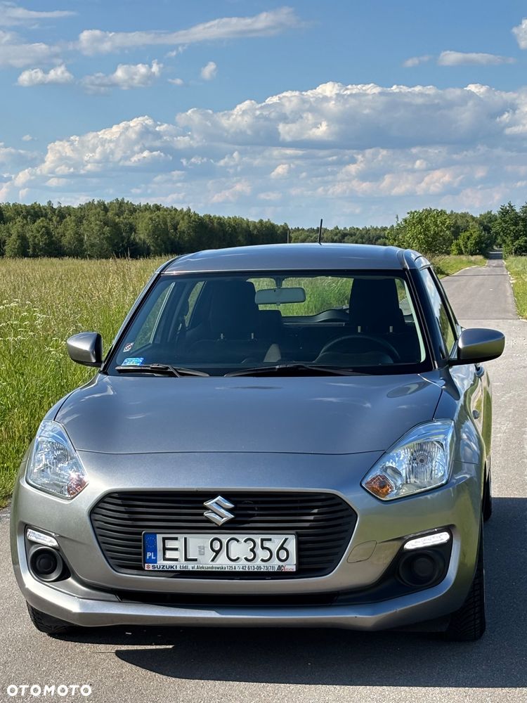 Suzuki Swift 1.2 Premium - 2