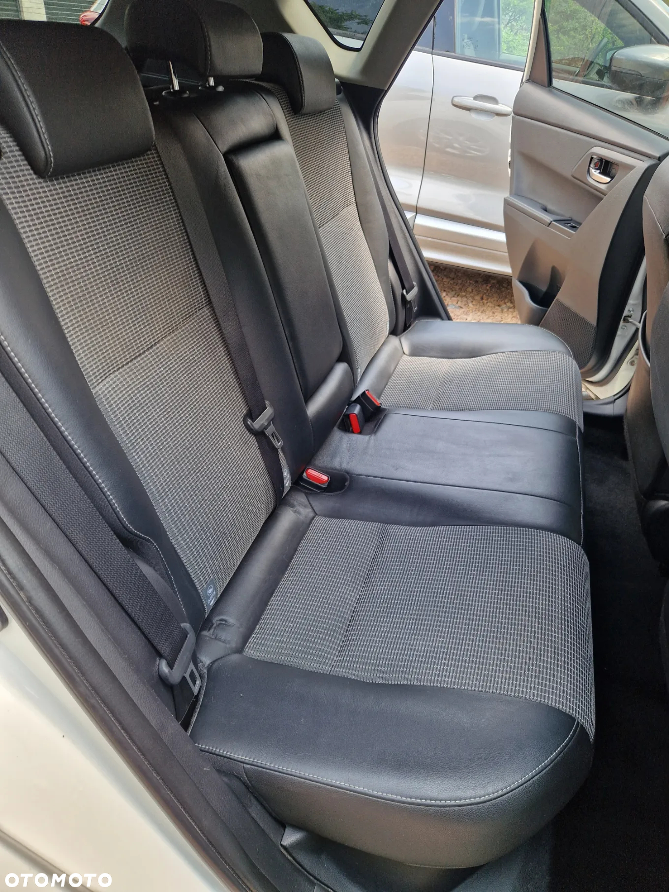 Toyota Auris Hybrid 135 Prestige - 7