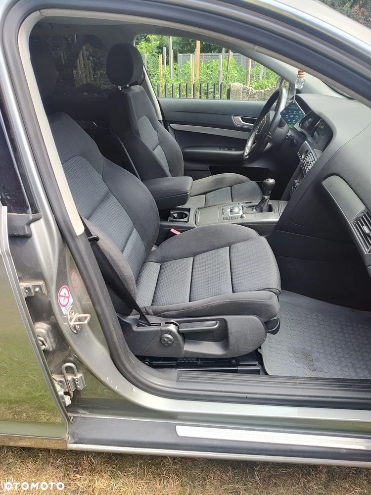 Audi A6 Avant 2.4 - 8