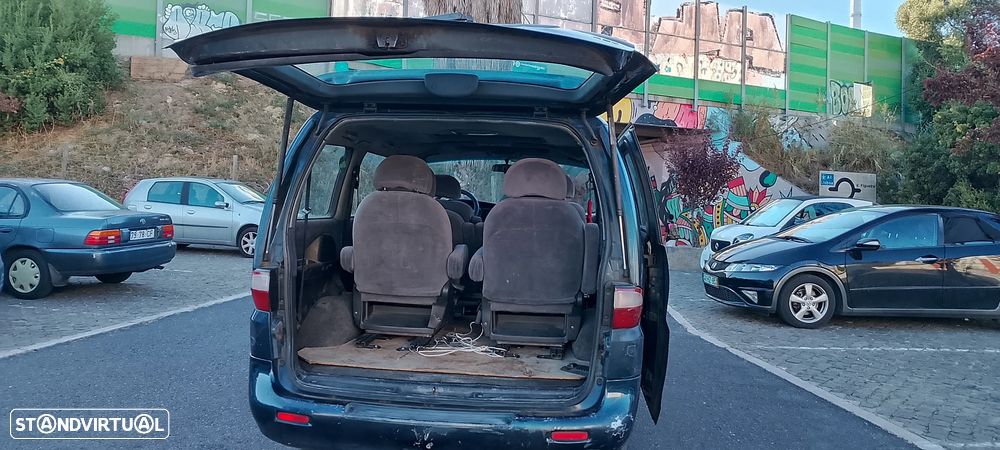 Hyundai H-1 Starex - 16