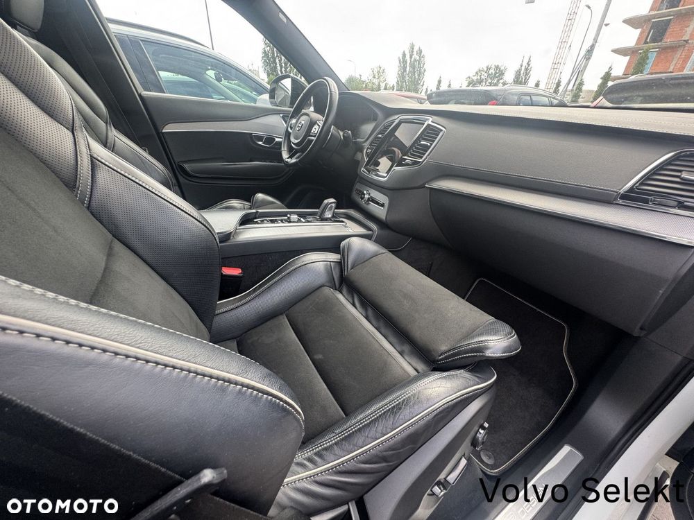 Volvo XC 90 - 29