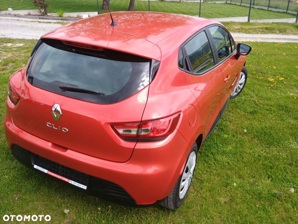 Renault Clio 1.2 16V 75 LIMITED - 16
