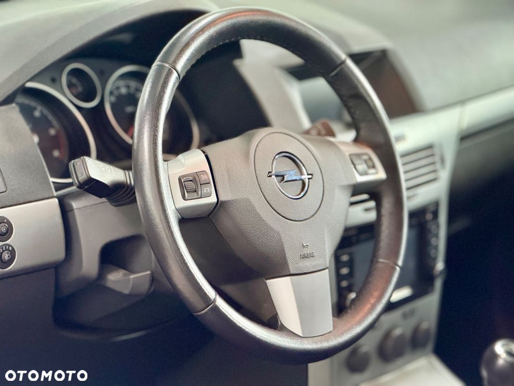 Opel Astra 1.7 CDTI DPF Edition - 13