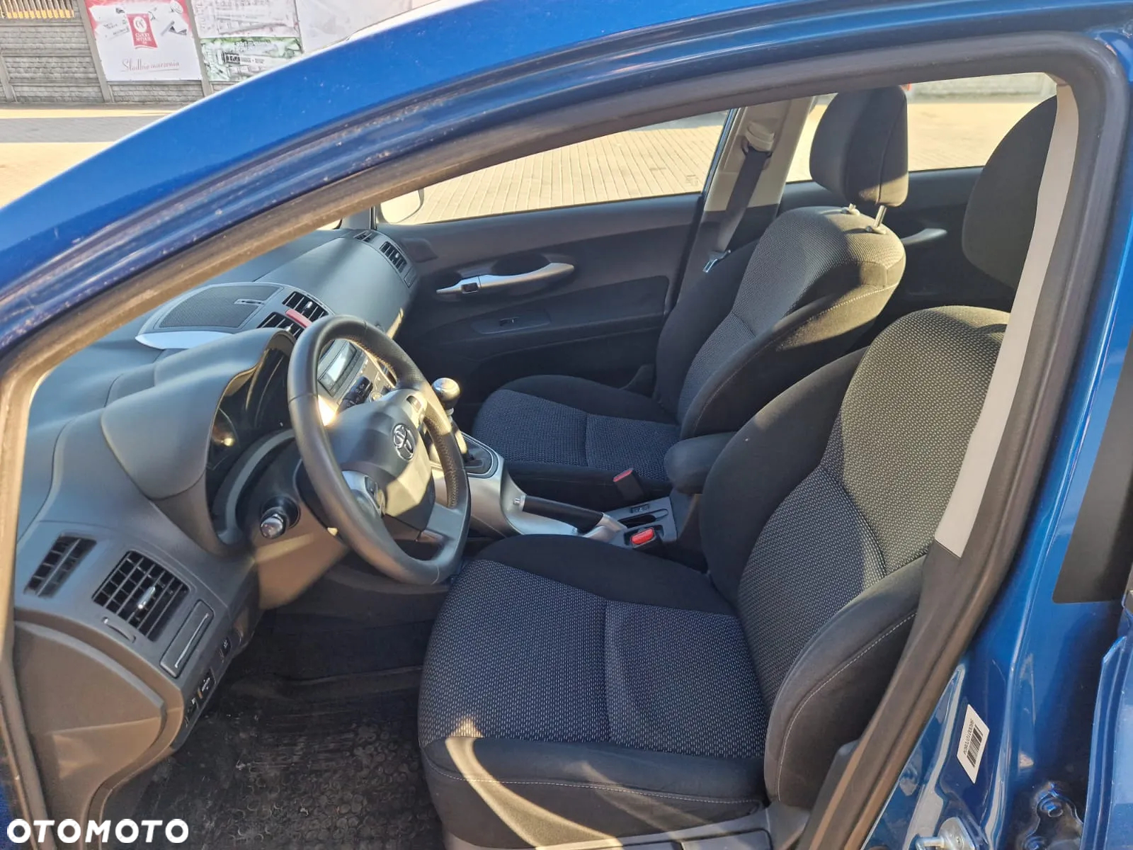 Toyota Auris - 5