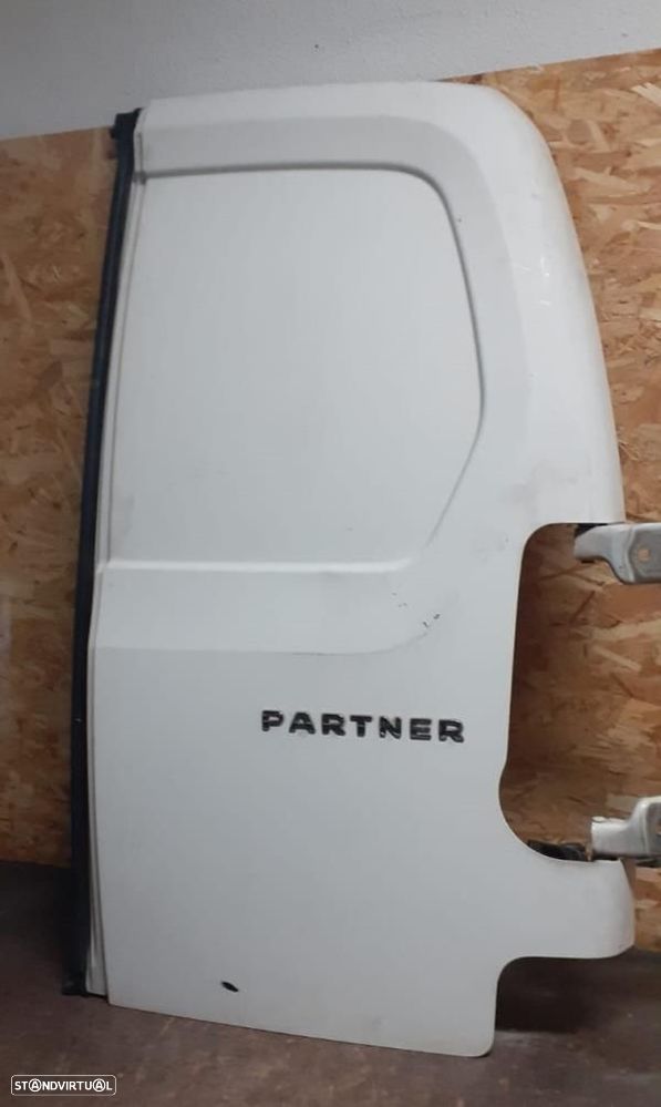 Porta Trás Dto Peugeot Partner Caixa (K9) - 1