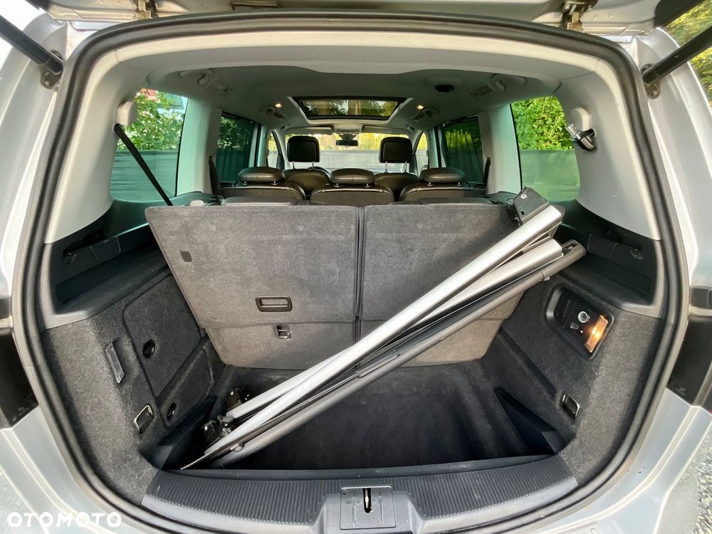 Volkswagen Sharan 2.0 TDI DSG BlueMotion Technology Highline - 12