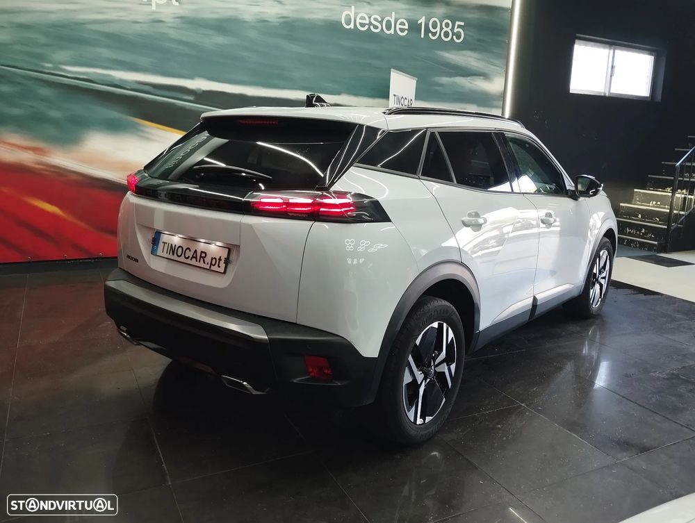 Peugeot 2008 1.2 PureTech Allure EAT8 - 5