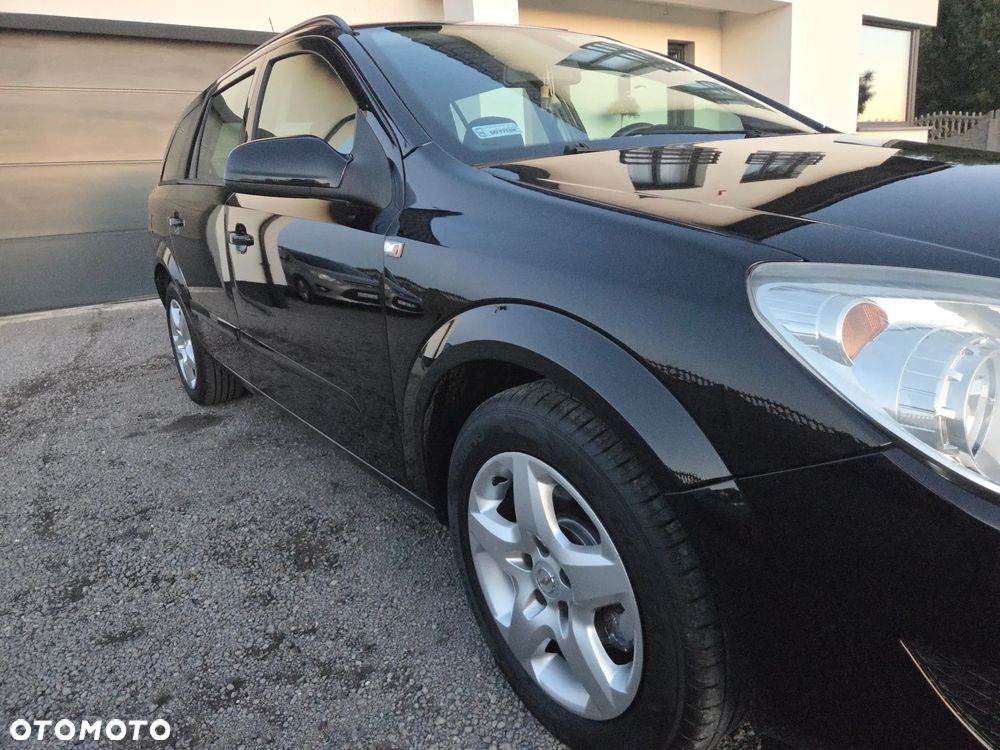 Opel Astra - 16