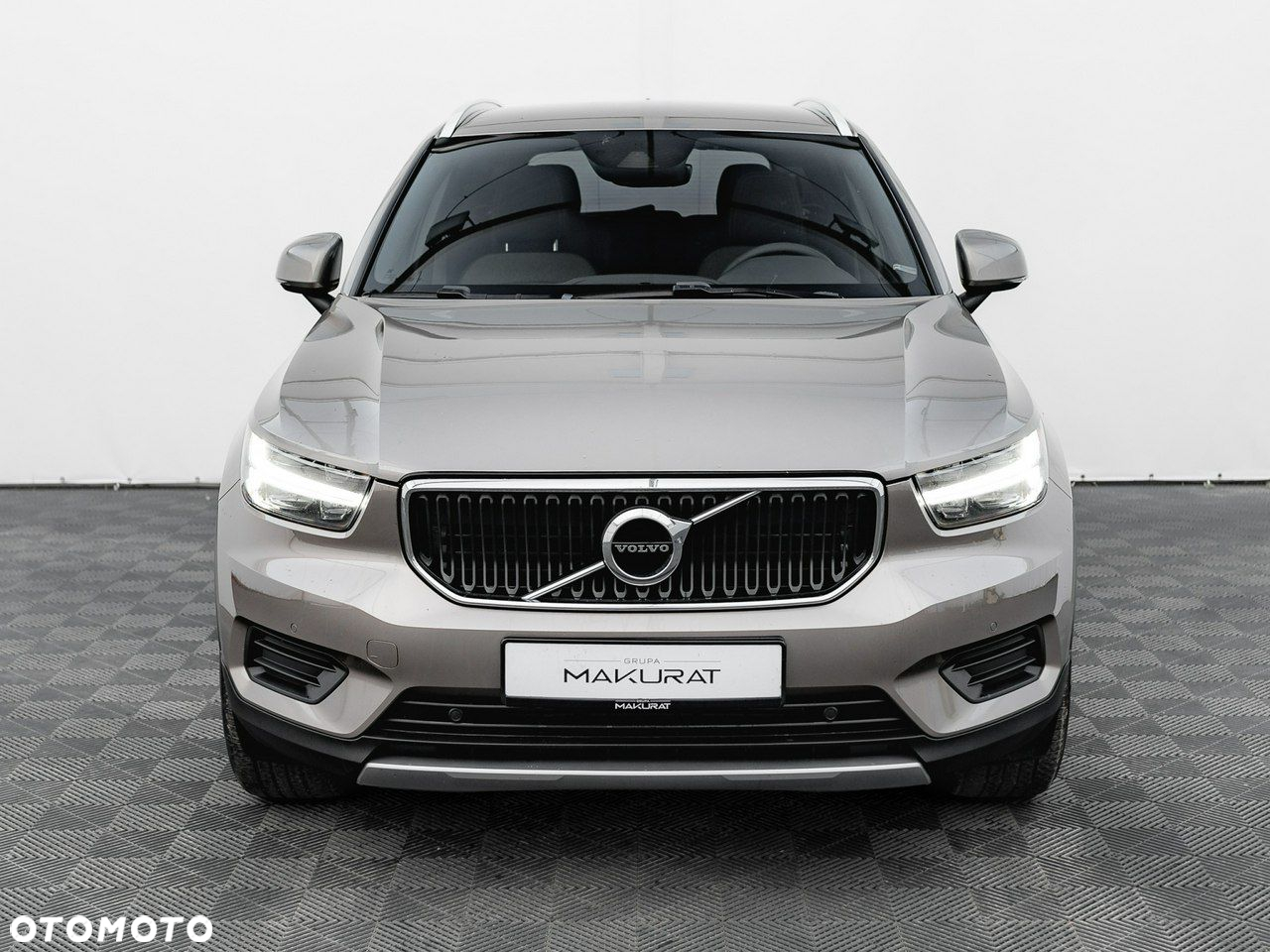 Volvo XC 40 T3 Momentum Pro - 8