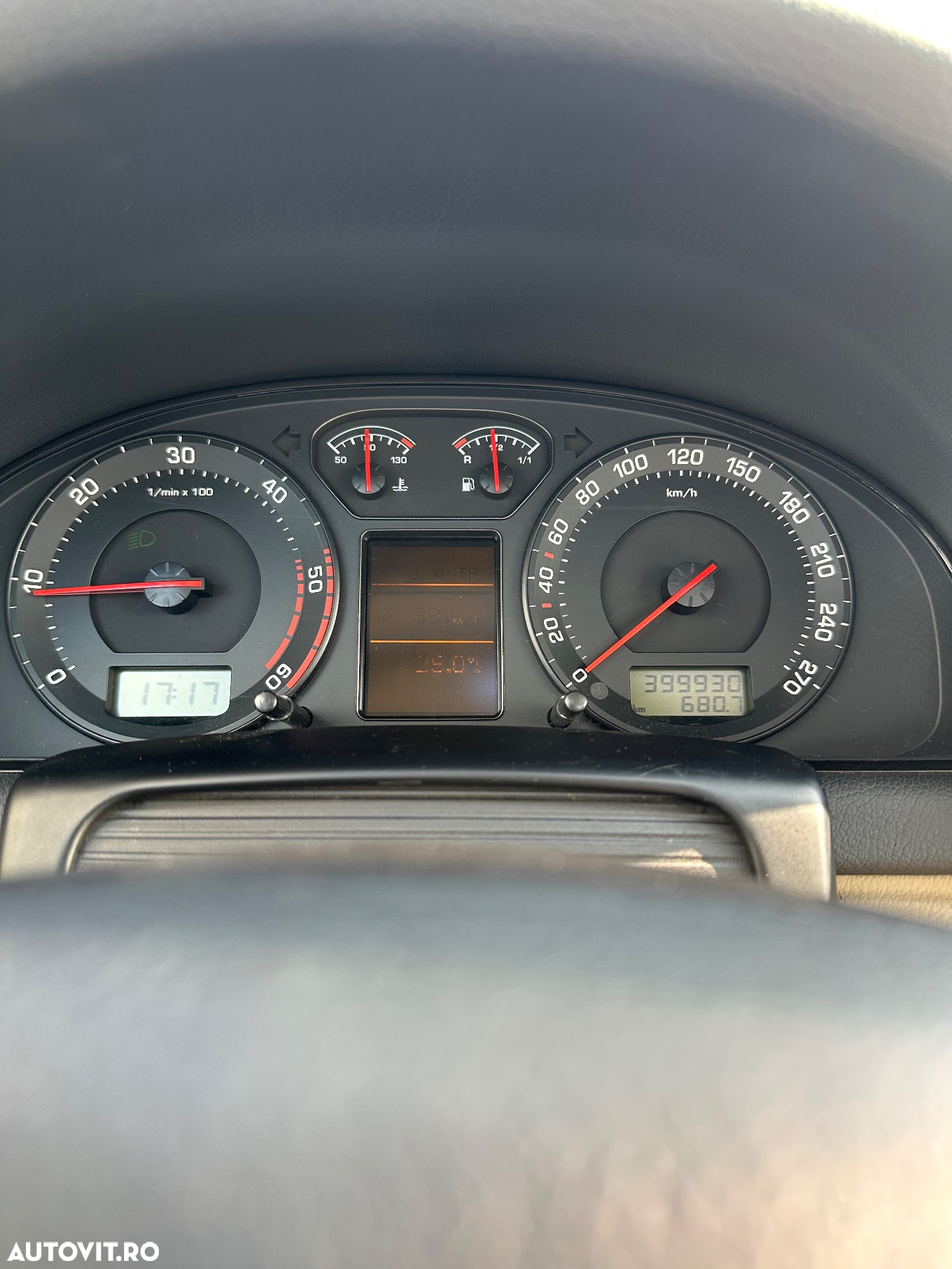 Skoda Superb 1,9 TDI Elegance - 7