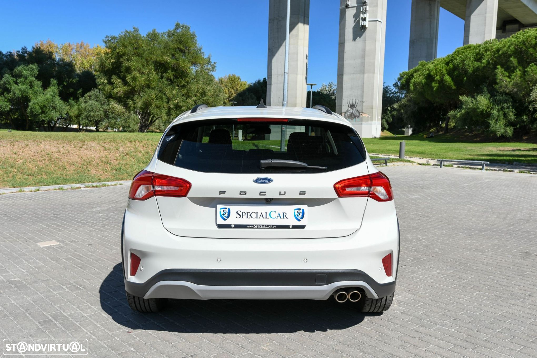 Ford Focus 1.0 EcoBoost Active X - 8