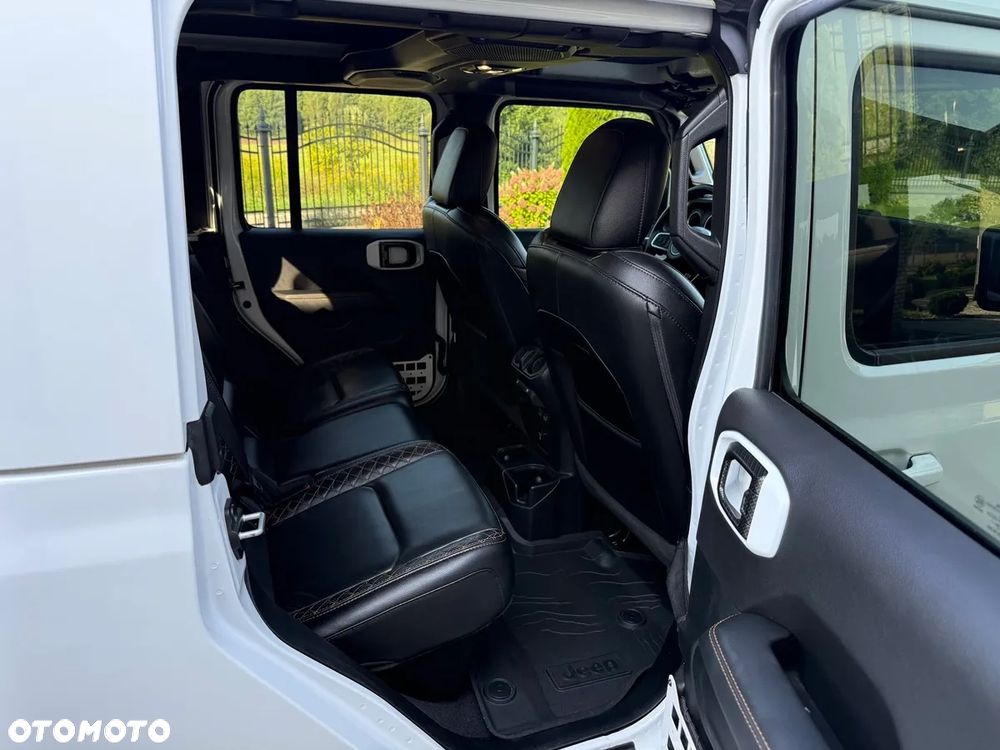 Jeep Gladiator - 33