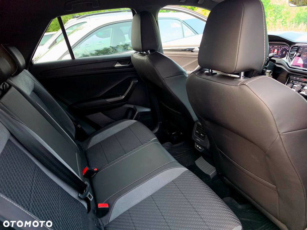 Volkswagen T-Roc 2.0 TSI 4Motion R DSG - 24