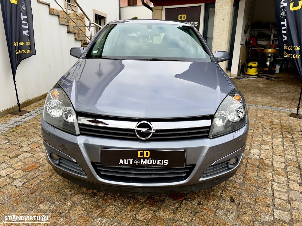 Opel Astra 1.3 CDTi Cosmo - 24