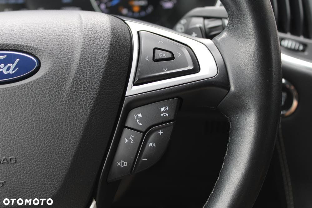 Ford S-Max - 30