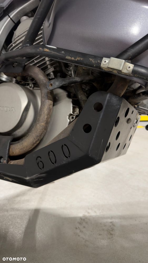 Honda Transalp - 11