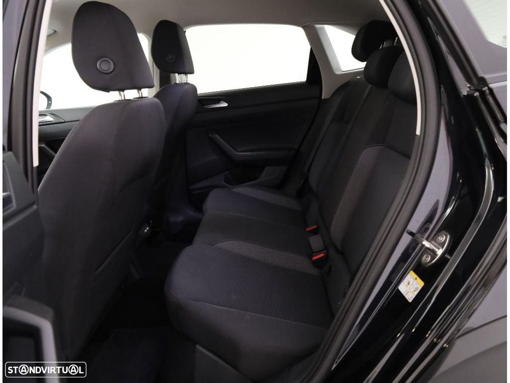 VW Taigo 1.0 TSI Urban DSG - 10