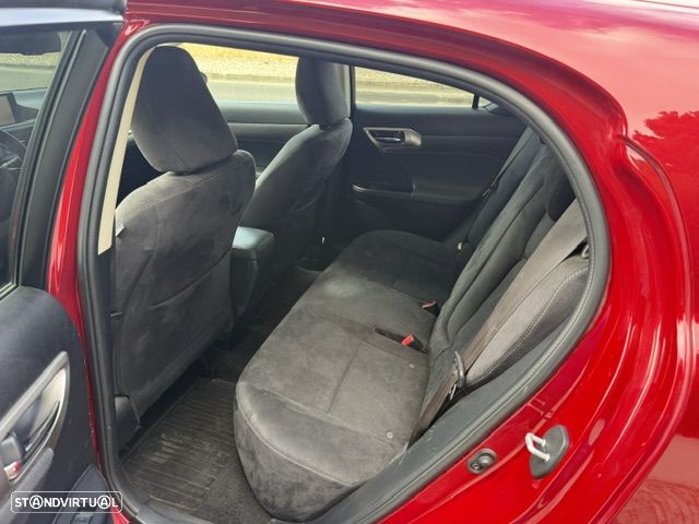 Lexus CT 200h Executive+ - 14