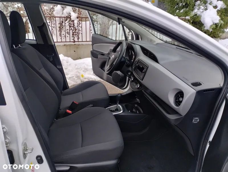 Toyota Yaris - 7