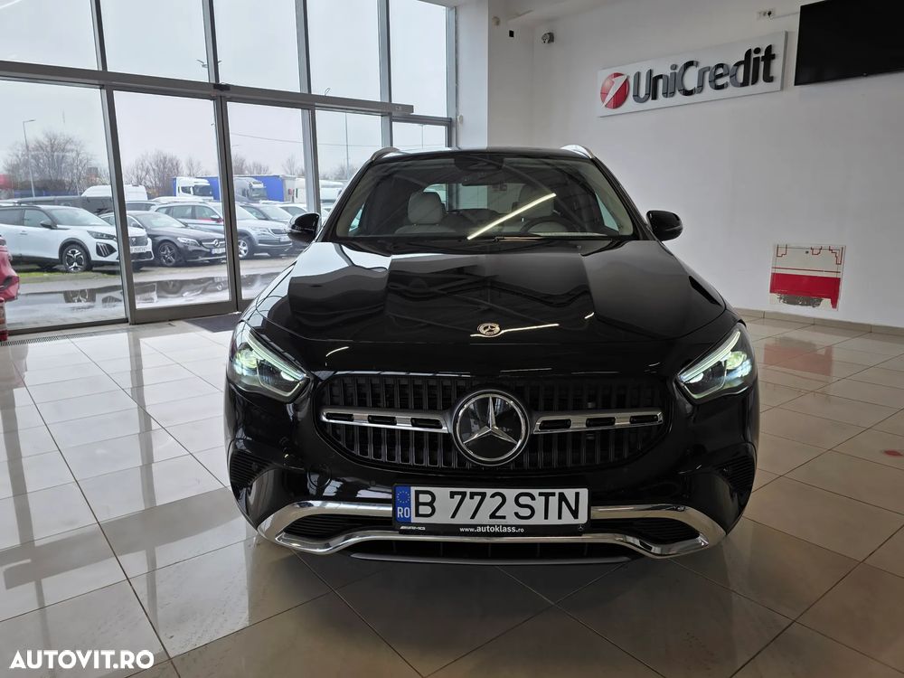 Mercedes-Benz GLA - 2