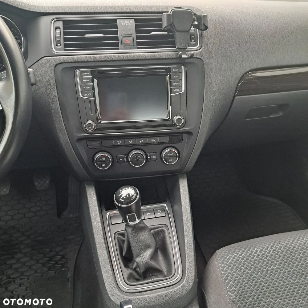 Volkswagen Jetta 1.4 TSI BMT Comfortline - 7