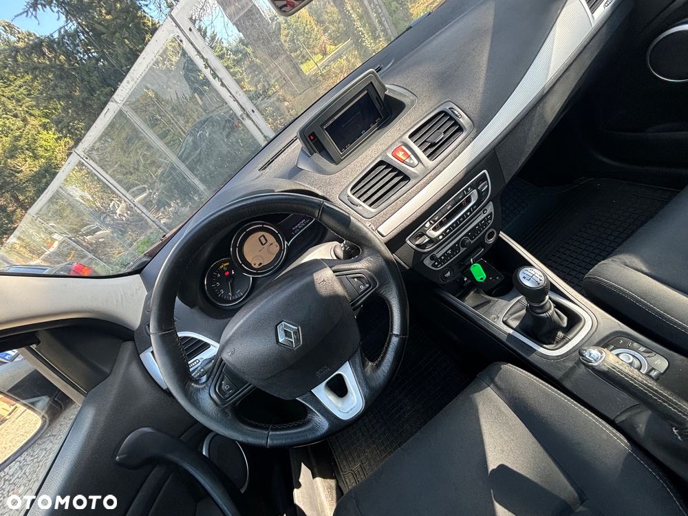 Renault Megane - 17