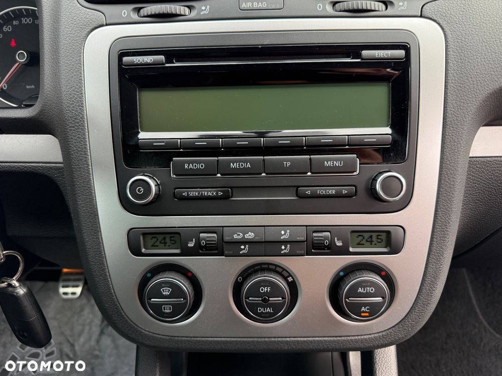 Volkswagen Scirocco 2.0 TDI Blue Motion Technologie Edition - 15